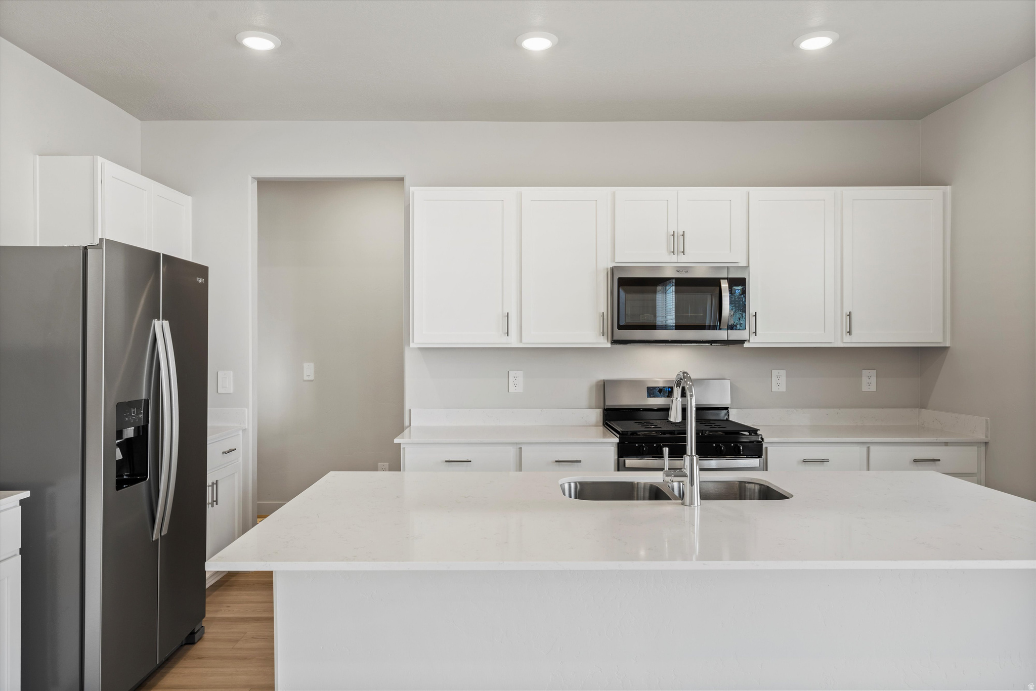 STRATTON ACRES - Residential