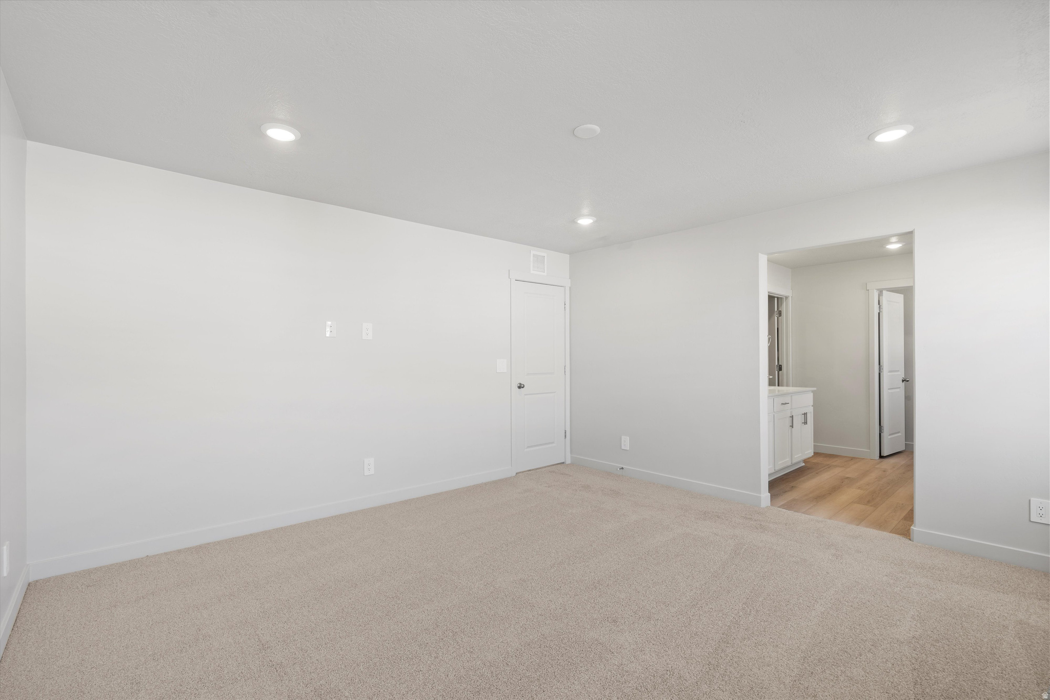 STRATTON ACRES - Residential