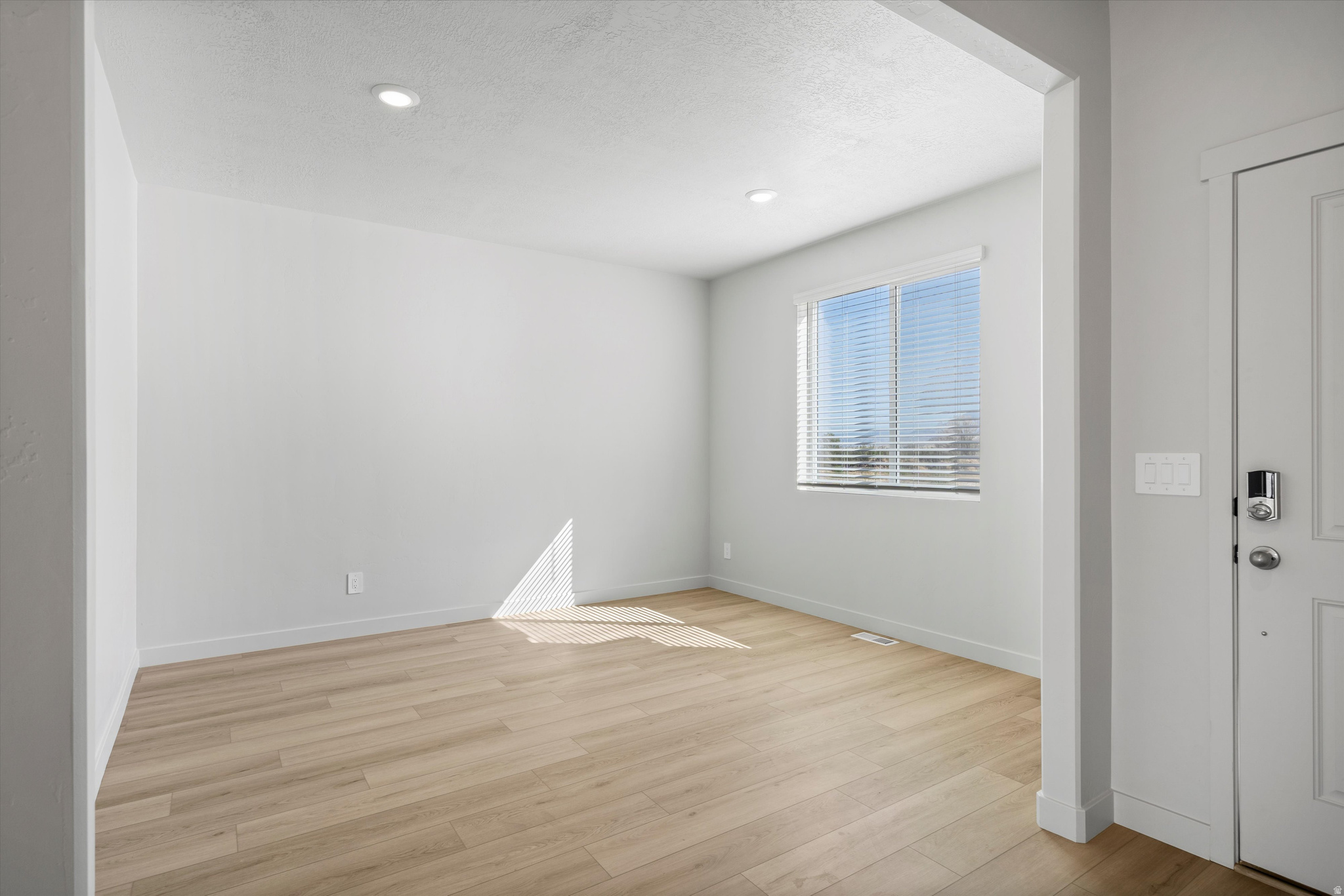 STRATTON ACRES - Residential