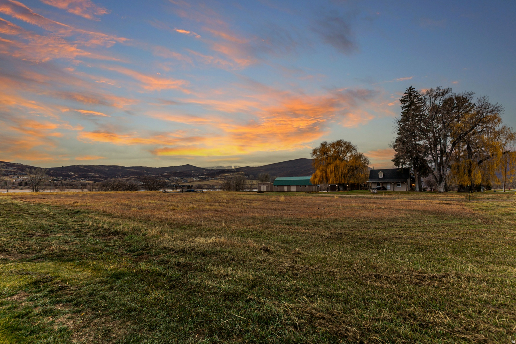 DALE GRANT SUBDIVISION - Land