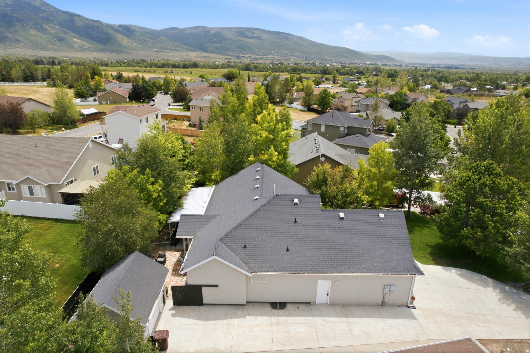 NORTH BENCH FARMS - Residential