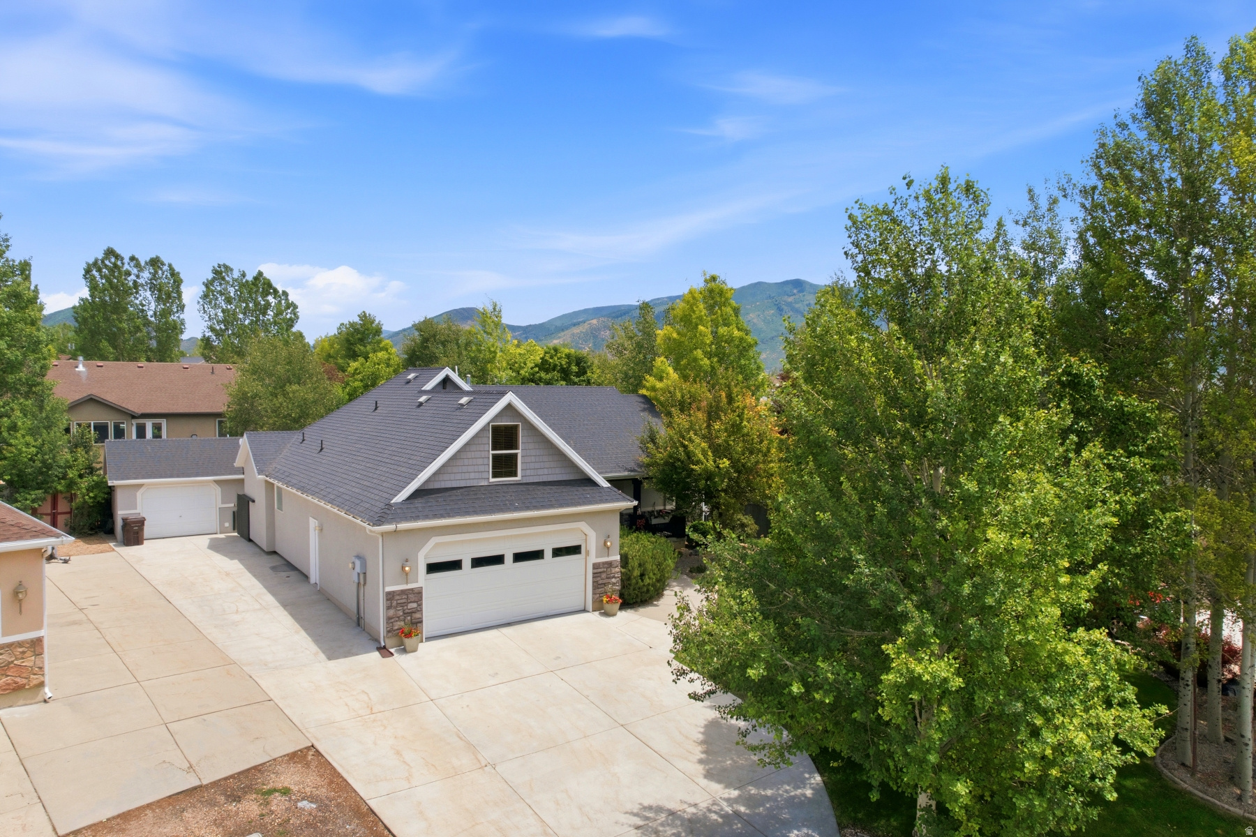 NORTH BENCH FARMS - Residential