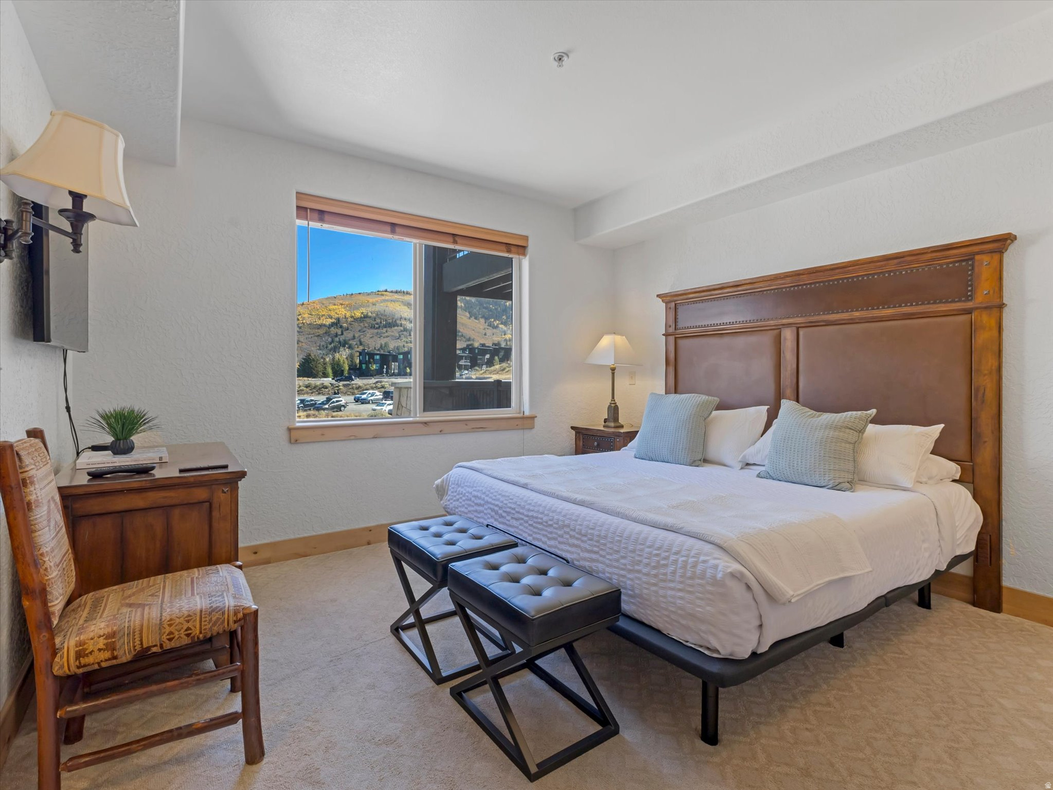 SILVERADO LODGE - Residential Lease