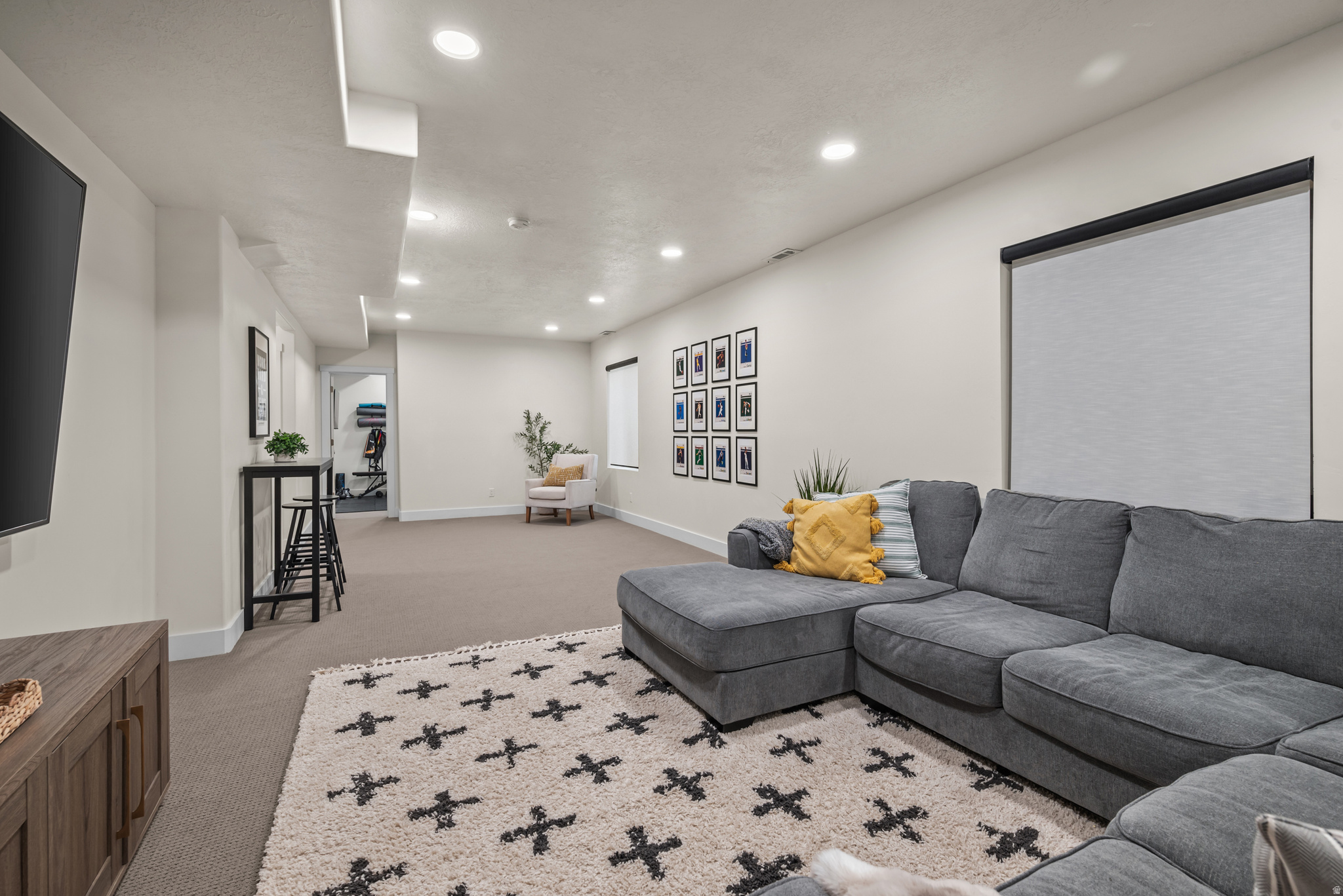 HIGHLANDS ON THE GREEN - Residential