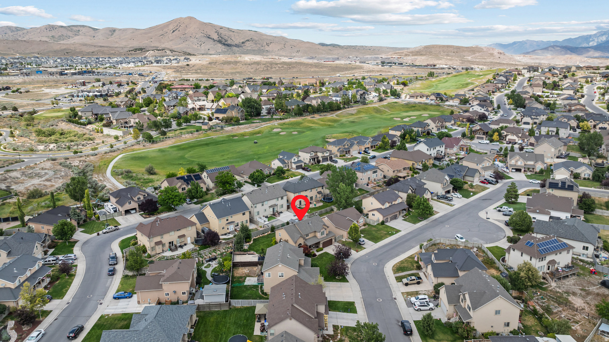 HIGHLANDS ON THE GREEN - Residential