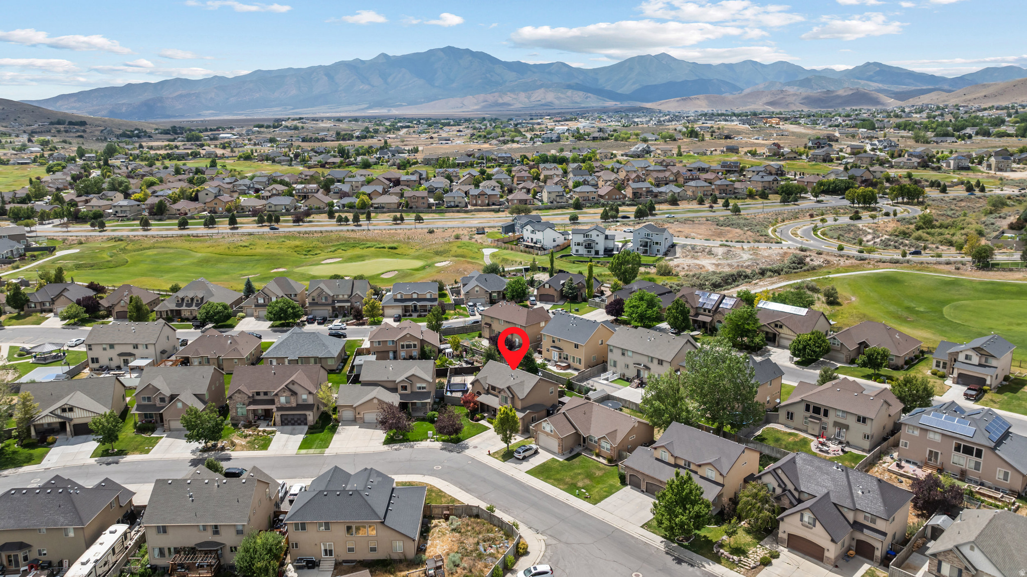 HIGHLANDS ON THE GREEN - Residential