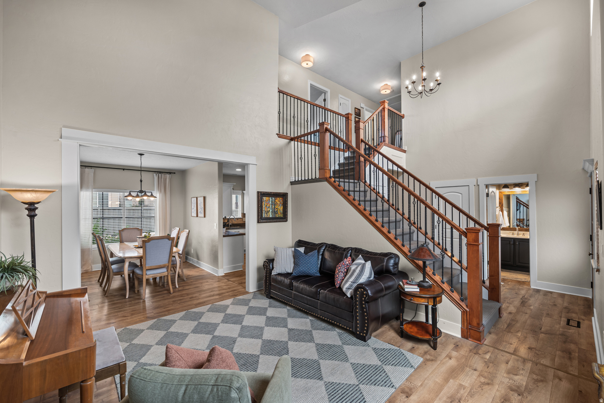 HIGHLANDS ON THE GREEN - Residential