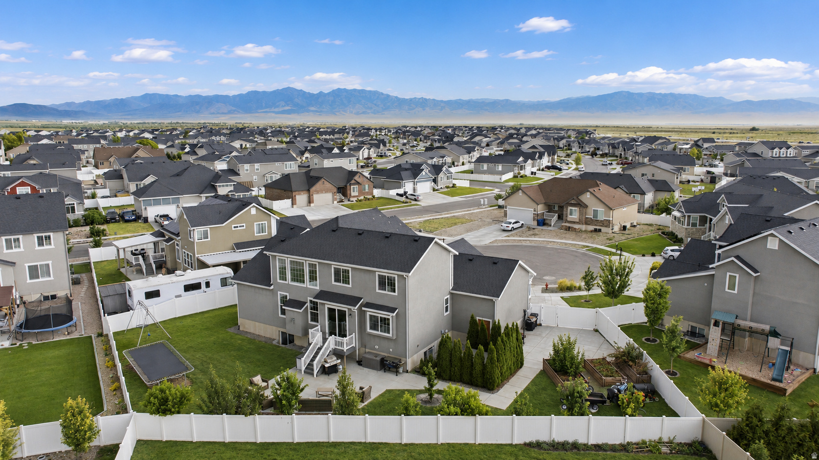 STANSBURY PLACE 6022 - Residential