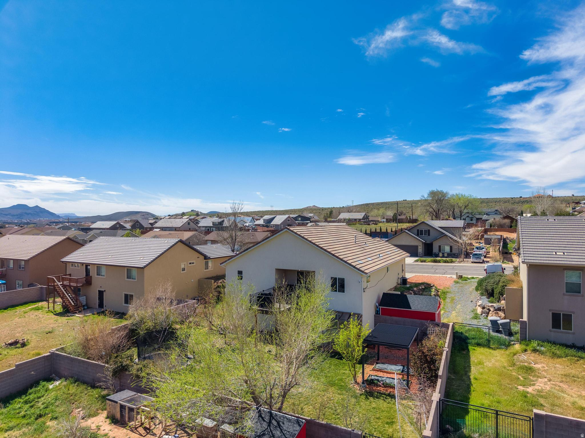ALMOND HEIGHTS PARK AMD - Residential
