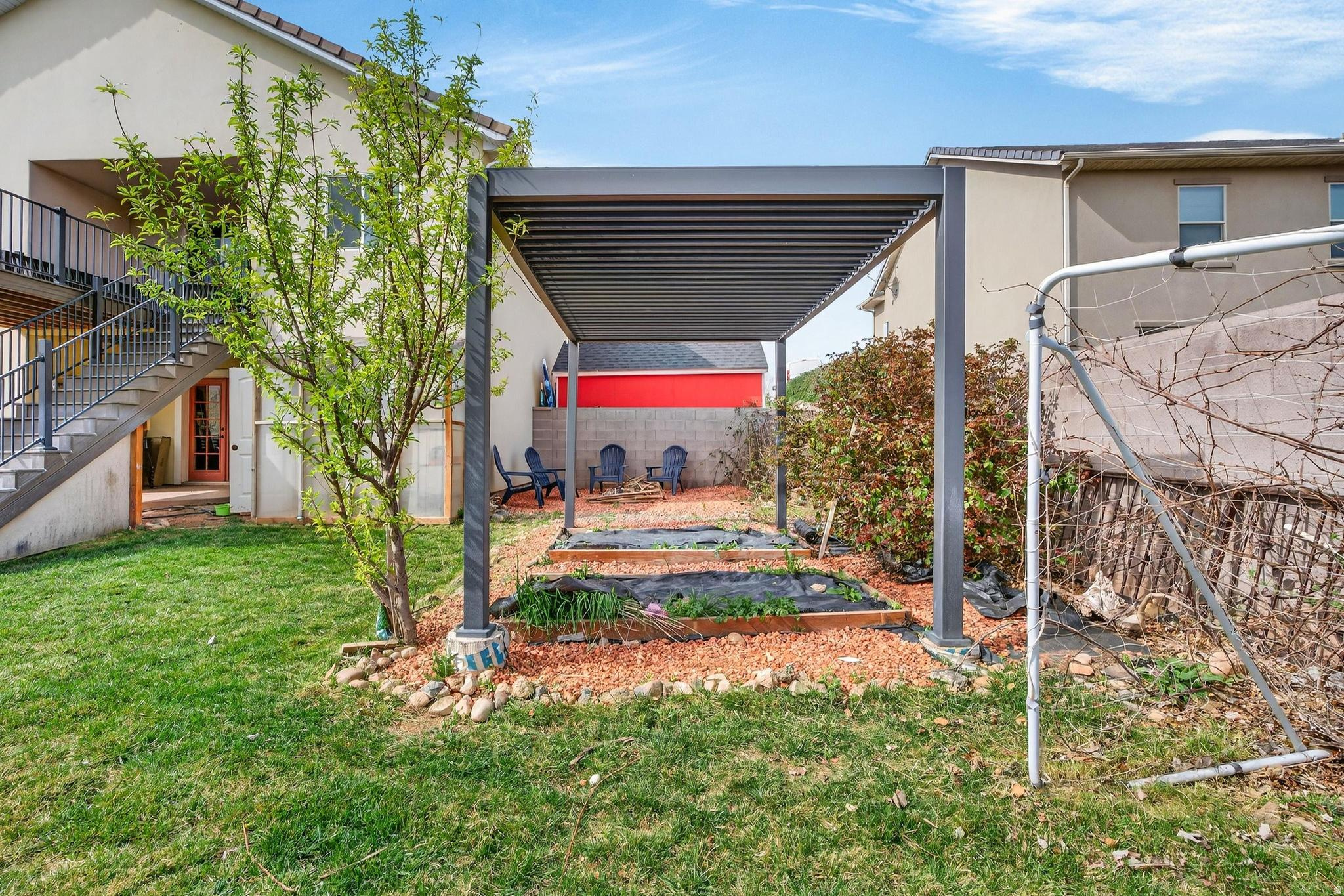 ALMOND HEIGHTS PARK AMD - Residential