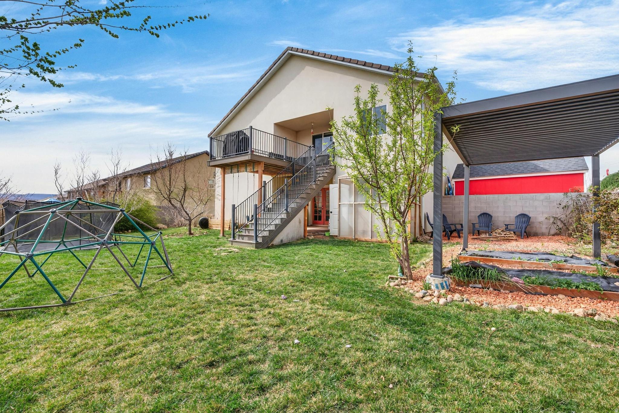 ALMOND HEIGHTS PARK AMD - Residential