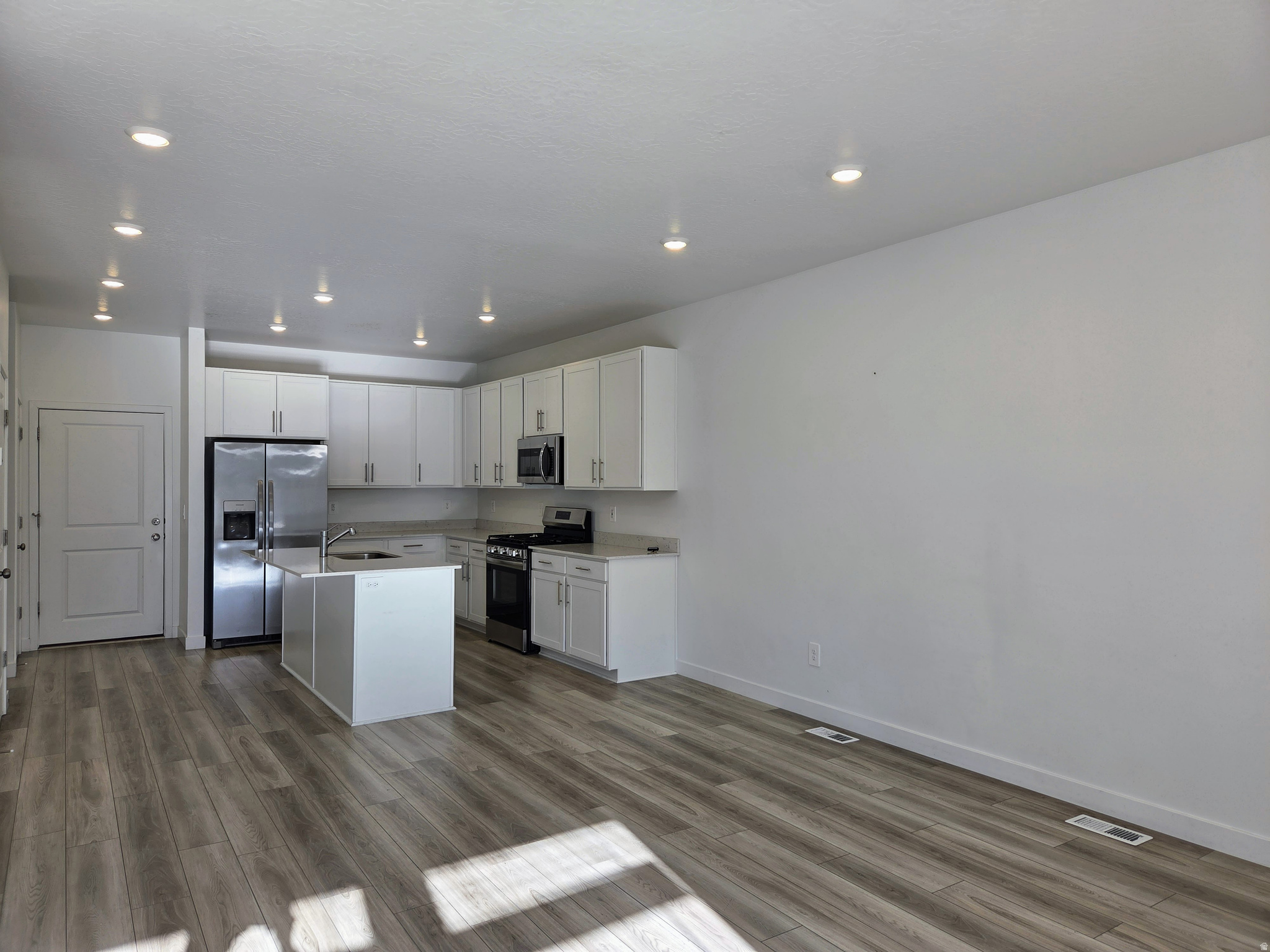 RIDGE - Residential