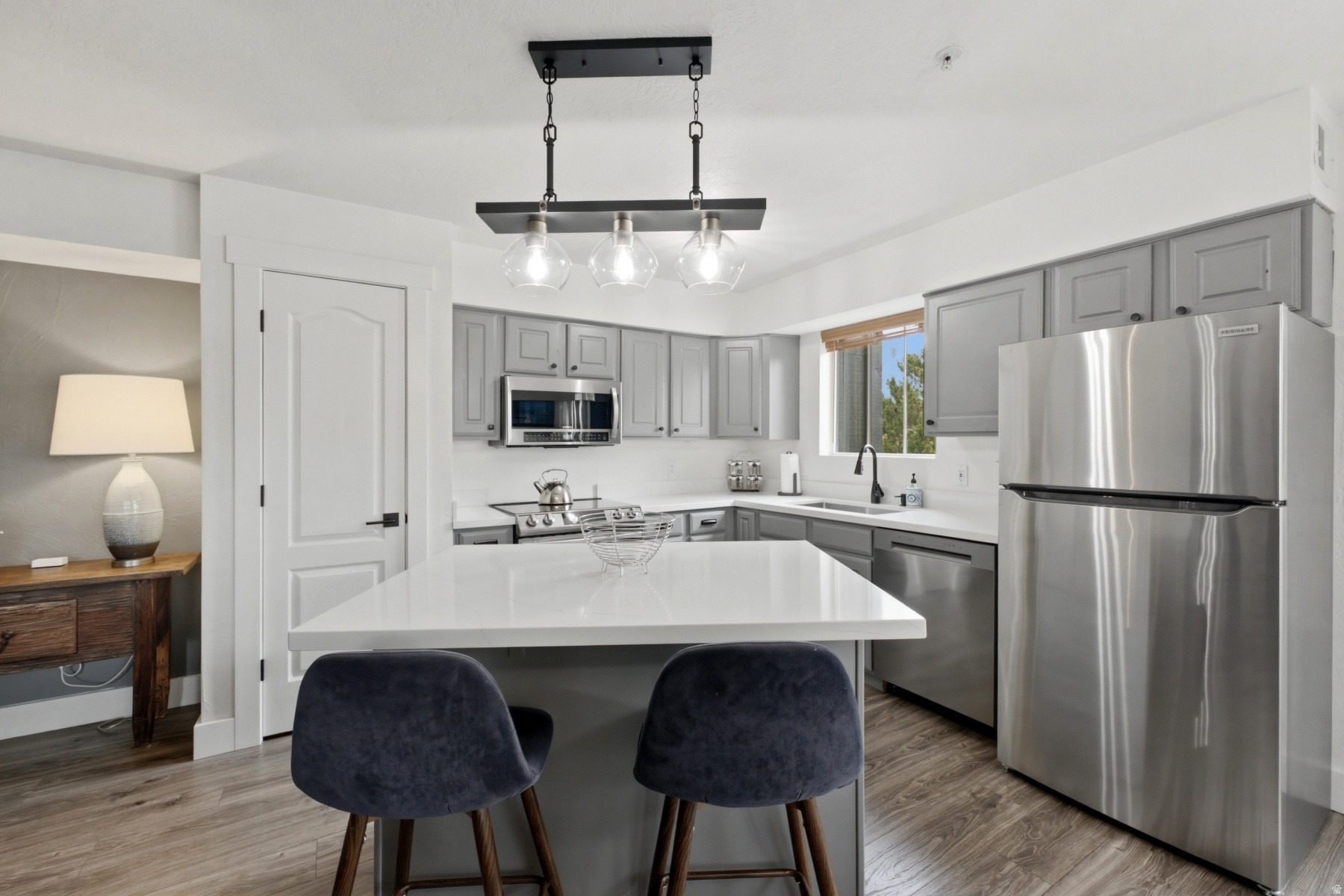 FOX BAY CONDOMINIUMS - Residential
