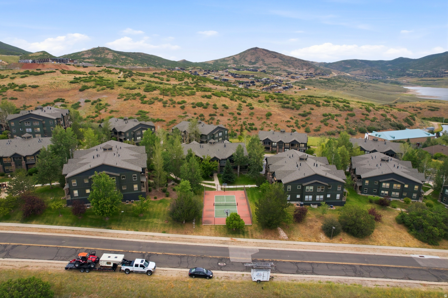 FOX BAY CONDOMINIUMS - Residential