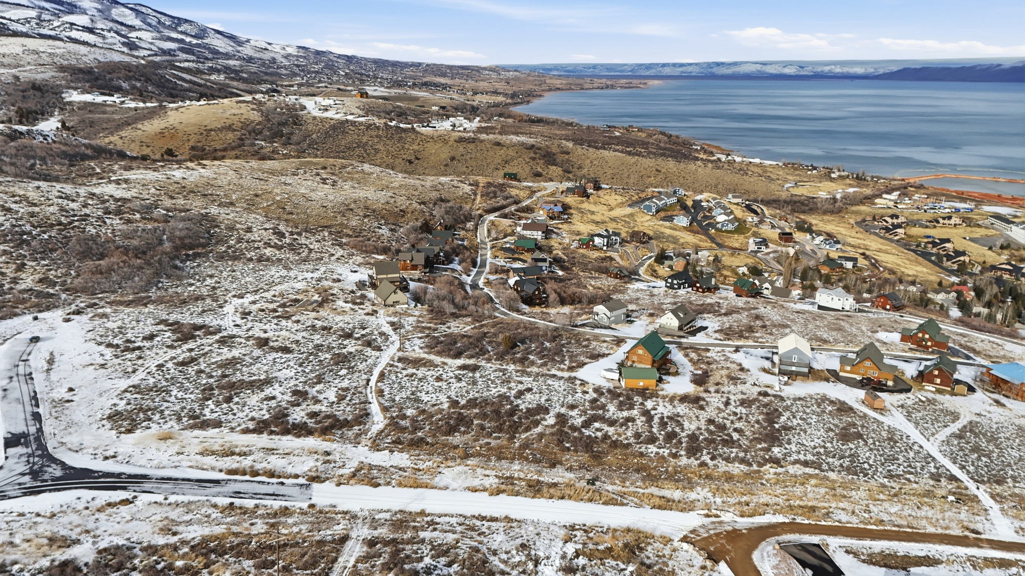 LAKEVIEW AT BEAR LAKE - Residential