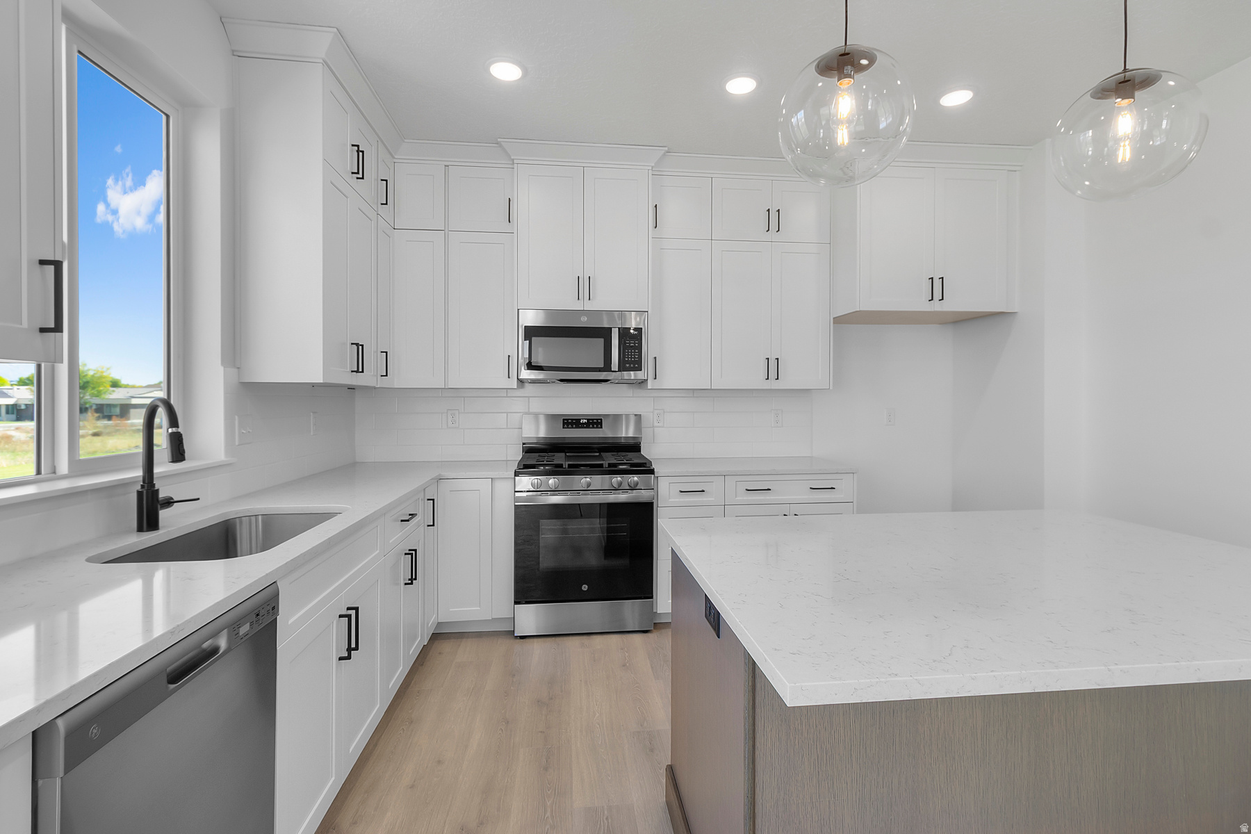 SUGAR CREEK - Residential