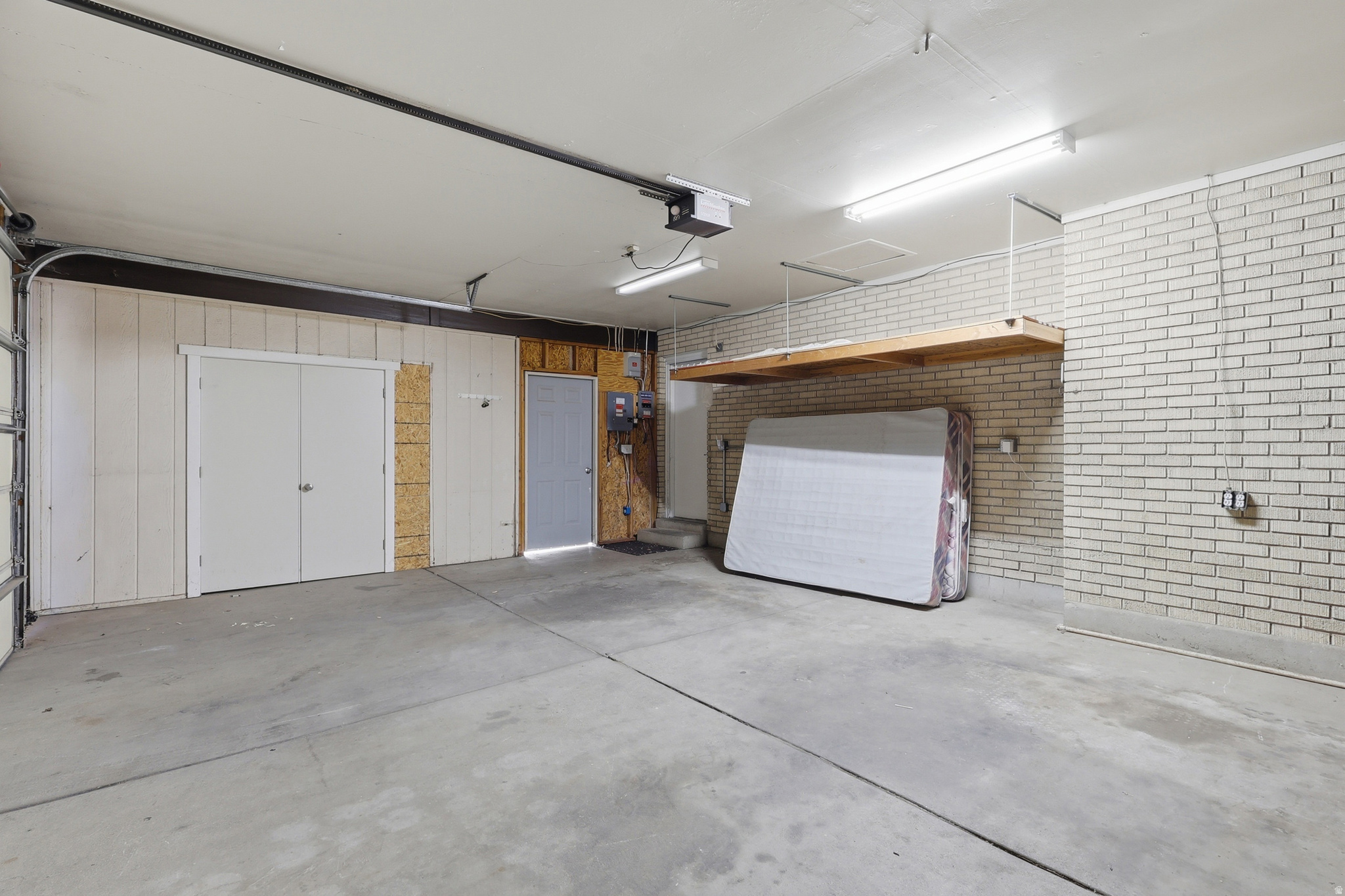 CHALET VILLAGE - Residential
