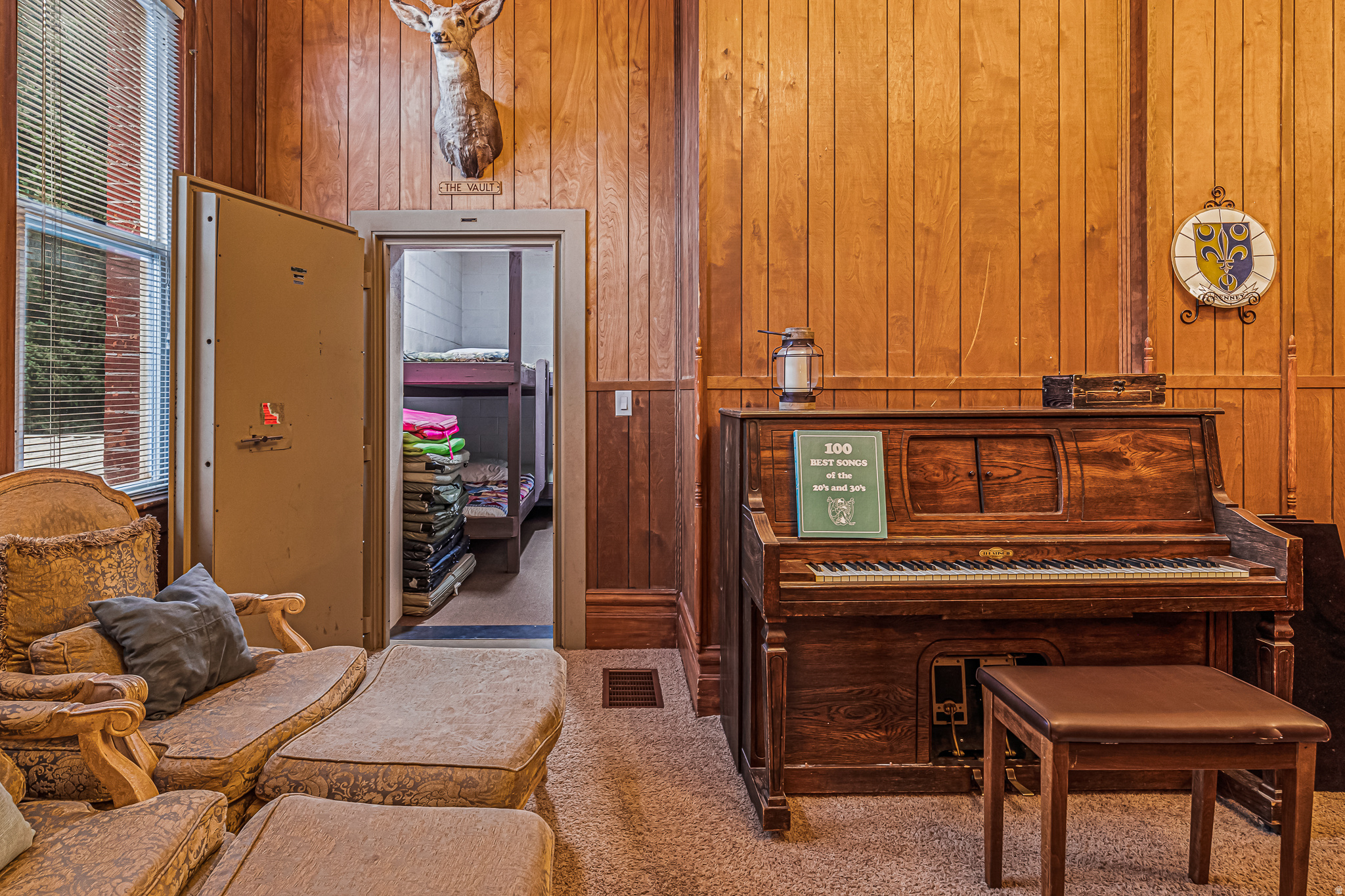 JUNCTION UTAH - Commercial Sale