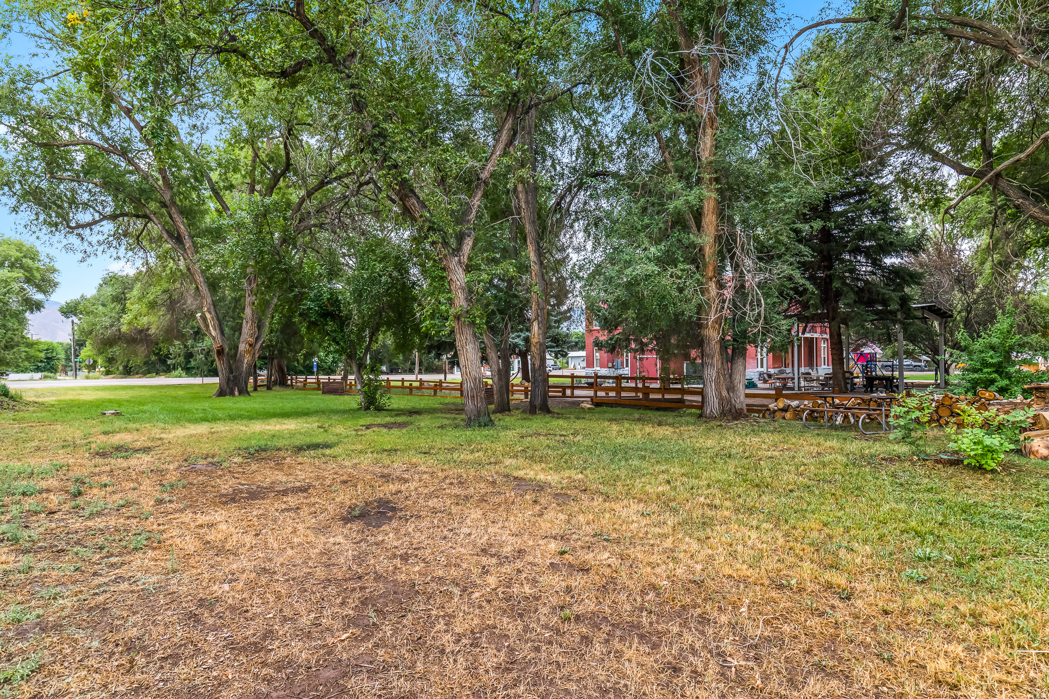 JUNCTION UTAH - Commercial Sale