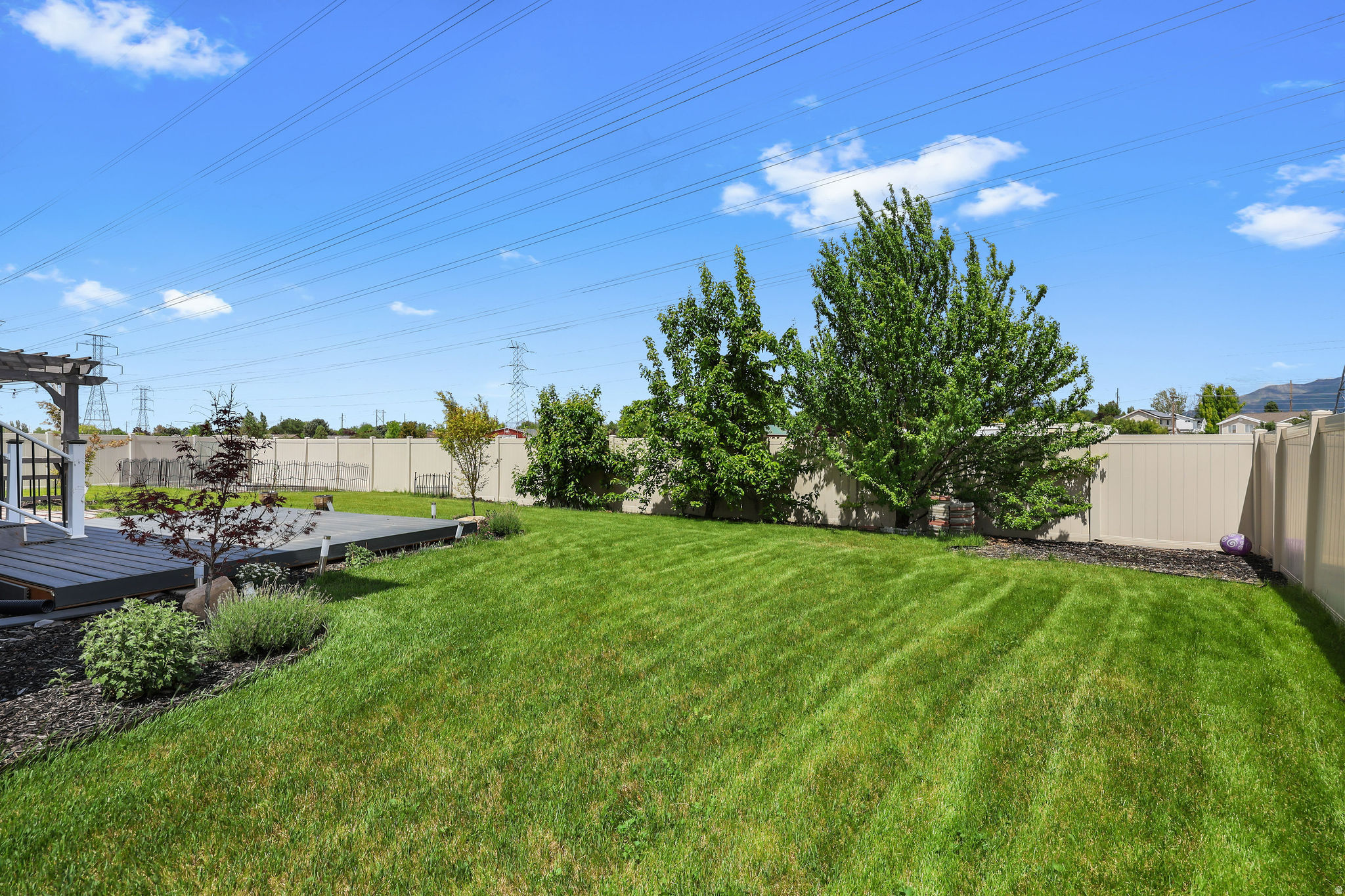COLES CROSSING - Residential