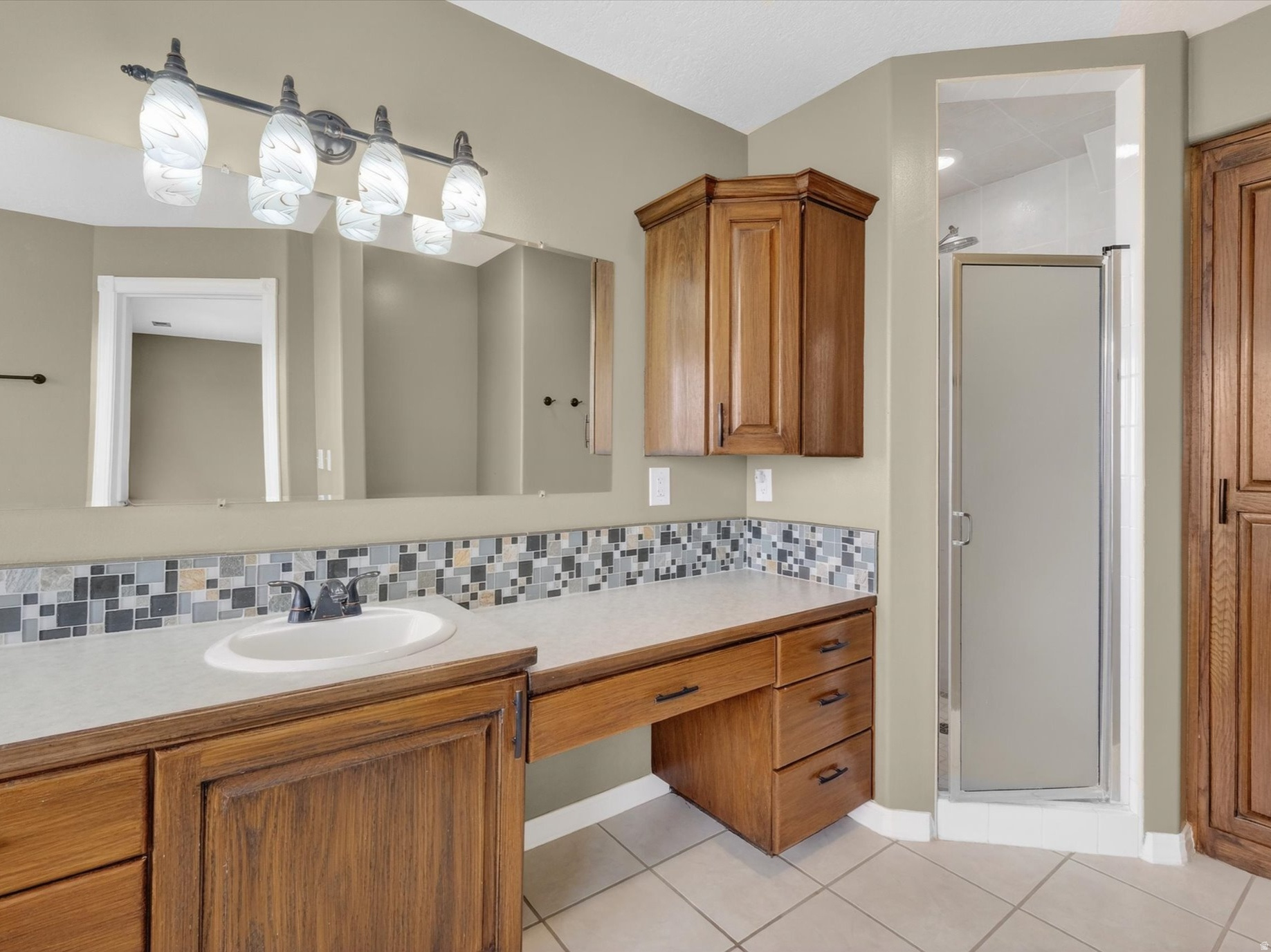 GREYSTONE FARMS - Residential