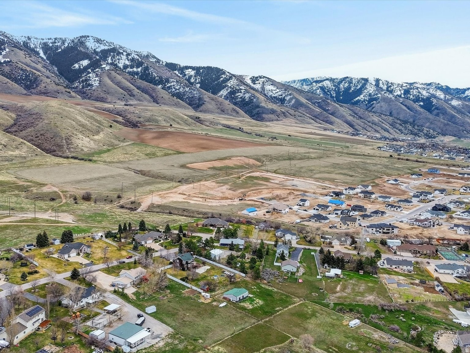 GREYSTONE FARMS - Residential