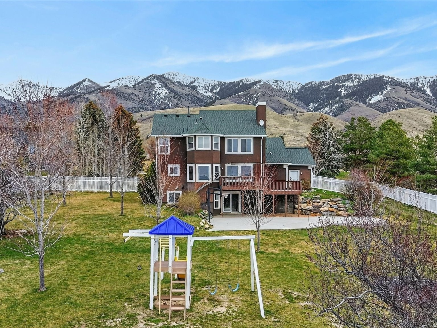 GREYSTONE FARMS - Residential