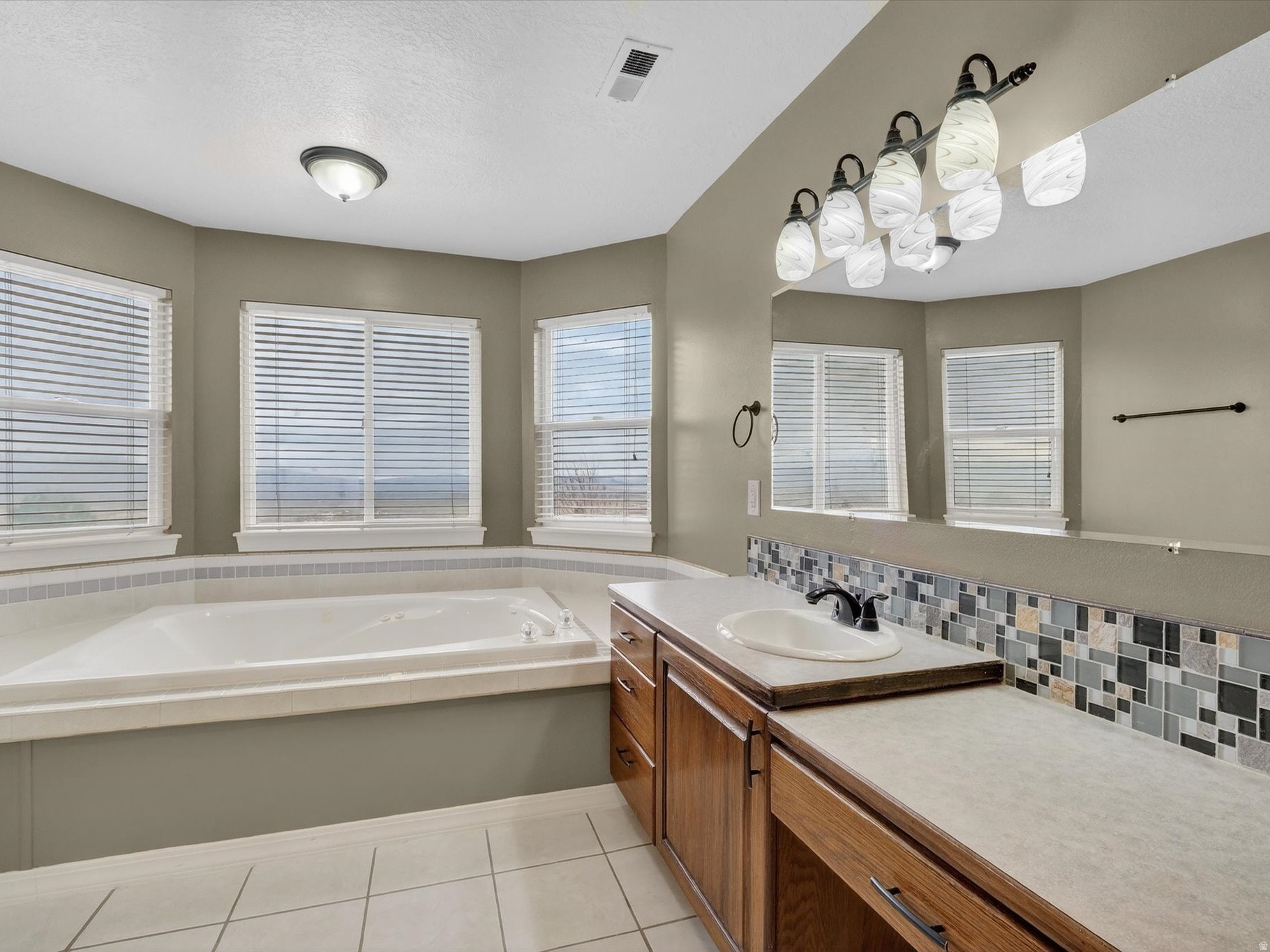 GREYSTONE FARMS - Residential