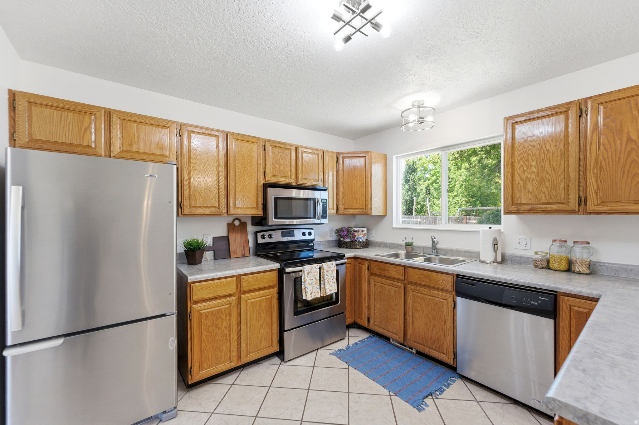 CHAPPEL VALLEY - Residential