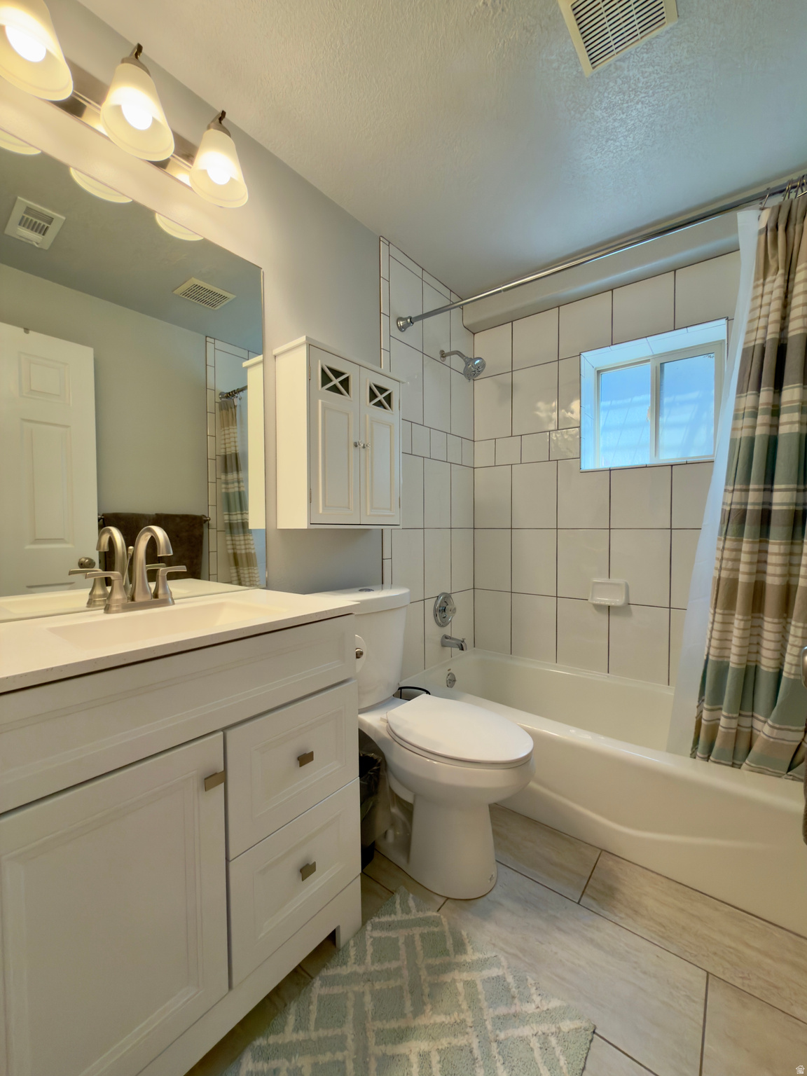 AMBERWOOD ESTATES - Residential