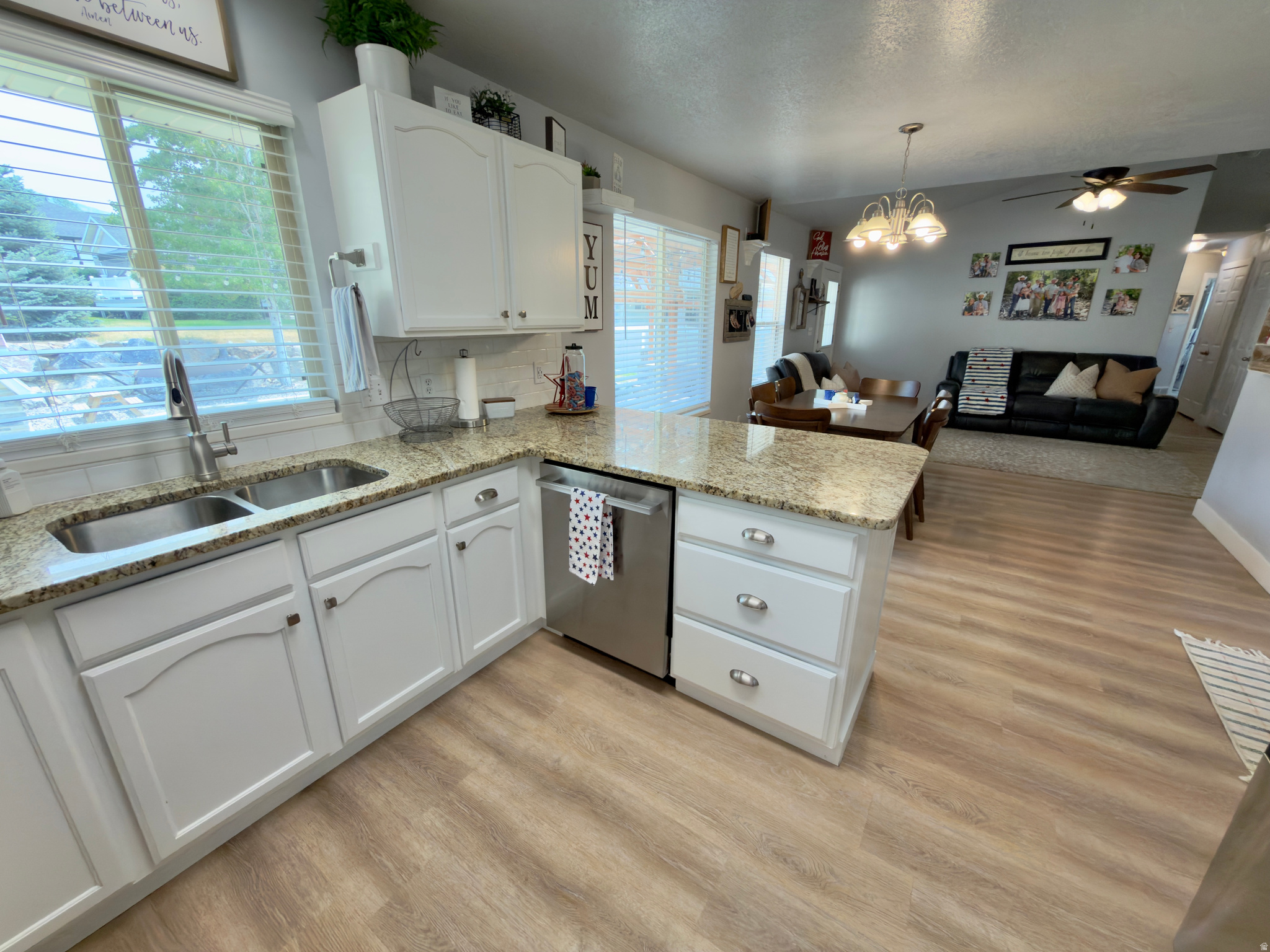 AMBERWOOD ESTATES - Residential