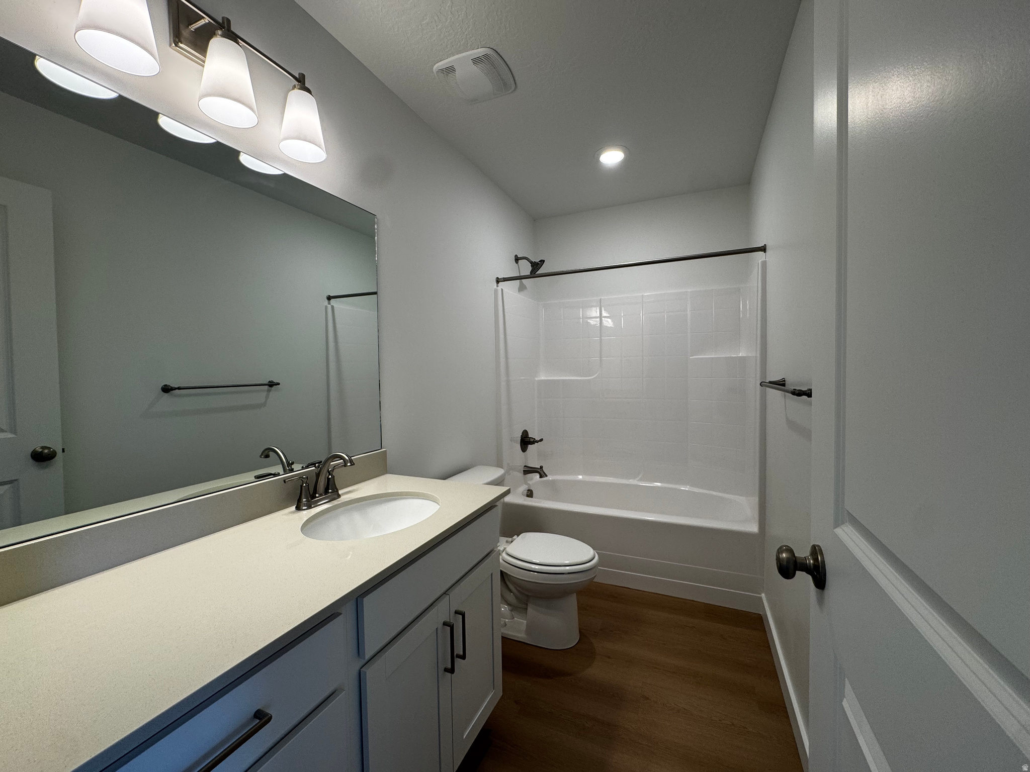 TRAILSIDE - Residential
