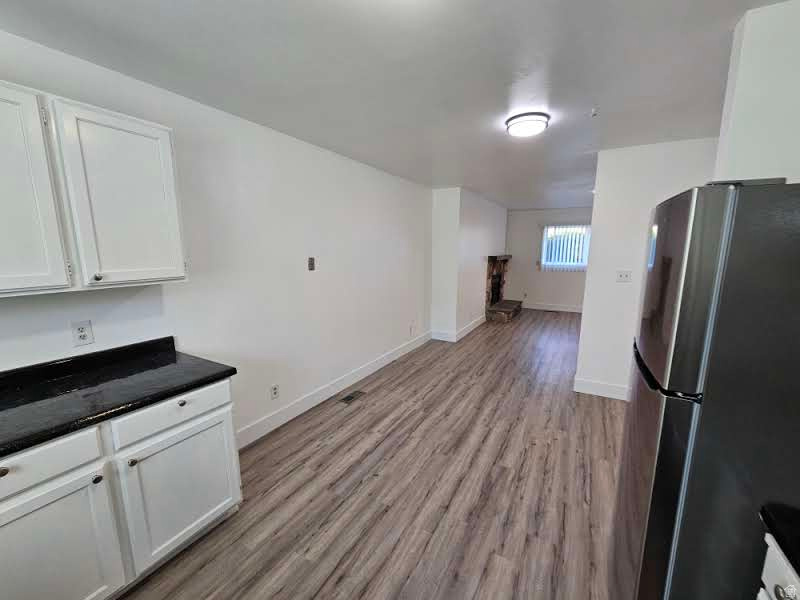 AMIRON CONDO - Residential