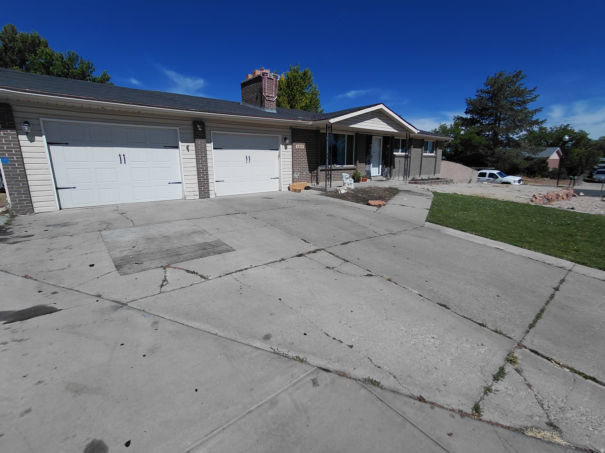 COLONY WEST #9 - Residential