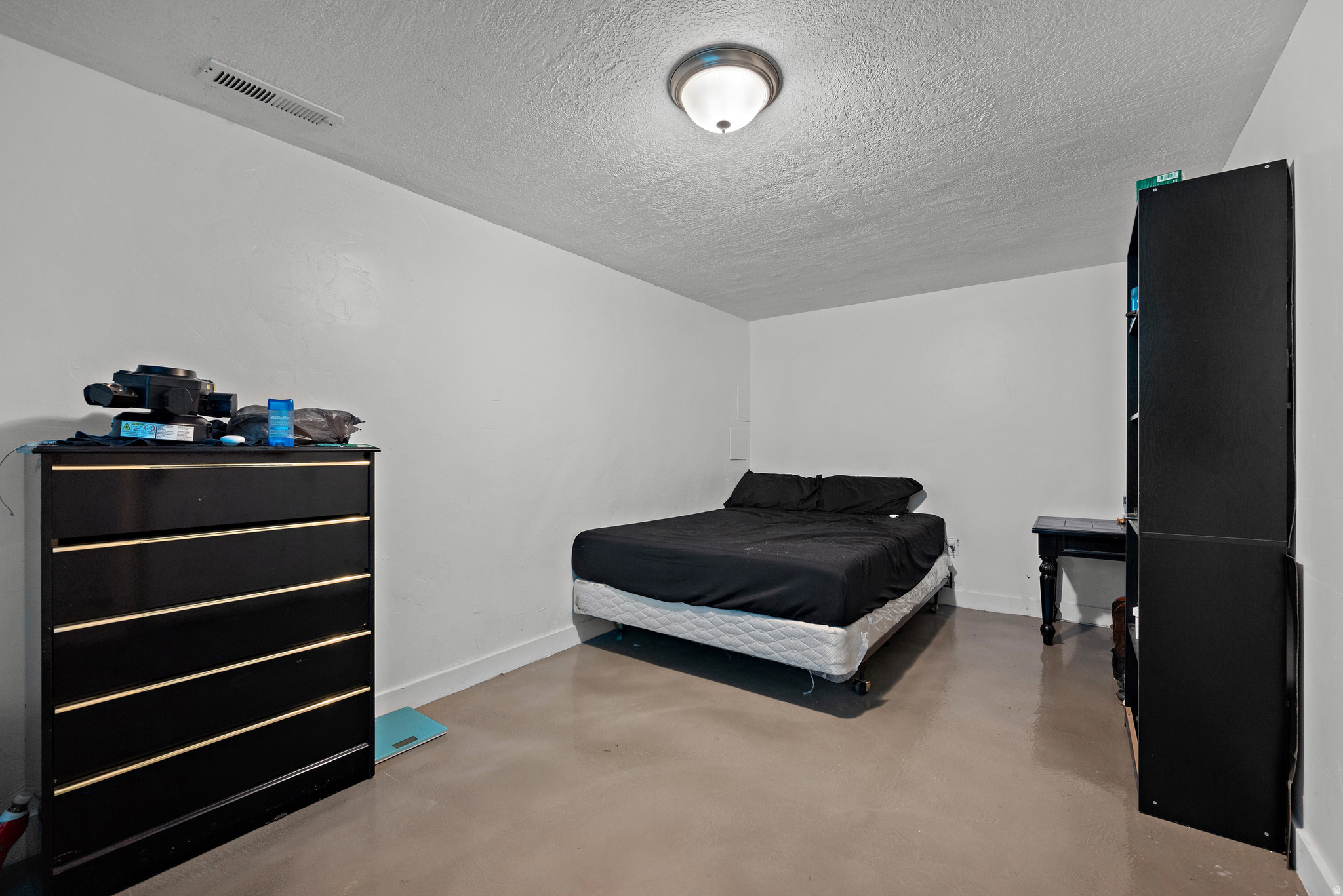 COLONY WEST #9 - Residential