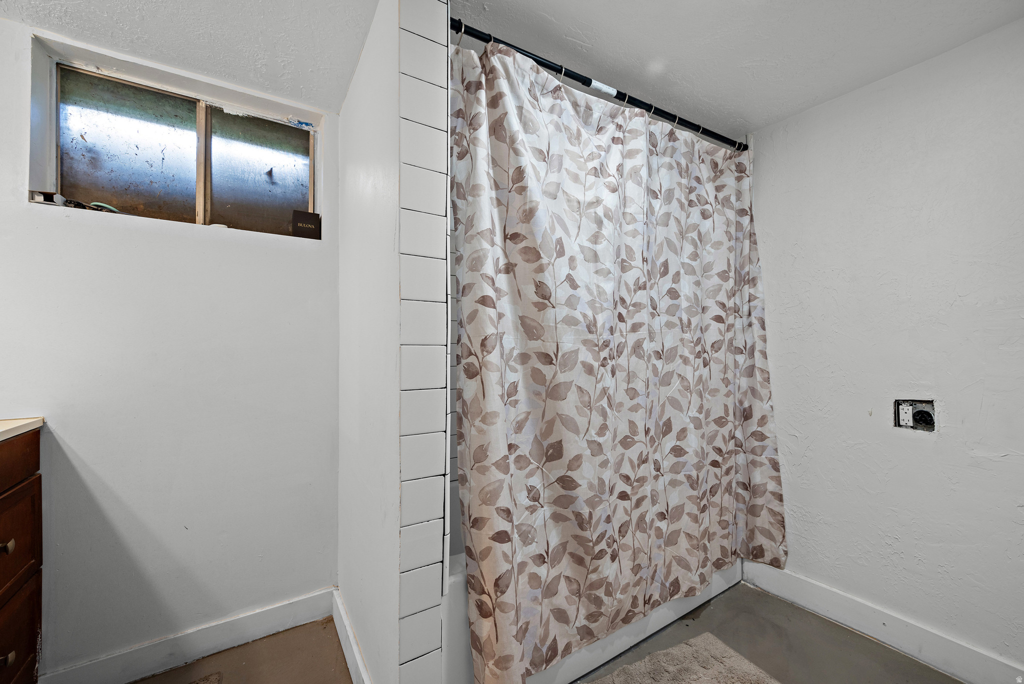 COLONY WEST #9 - Residential