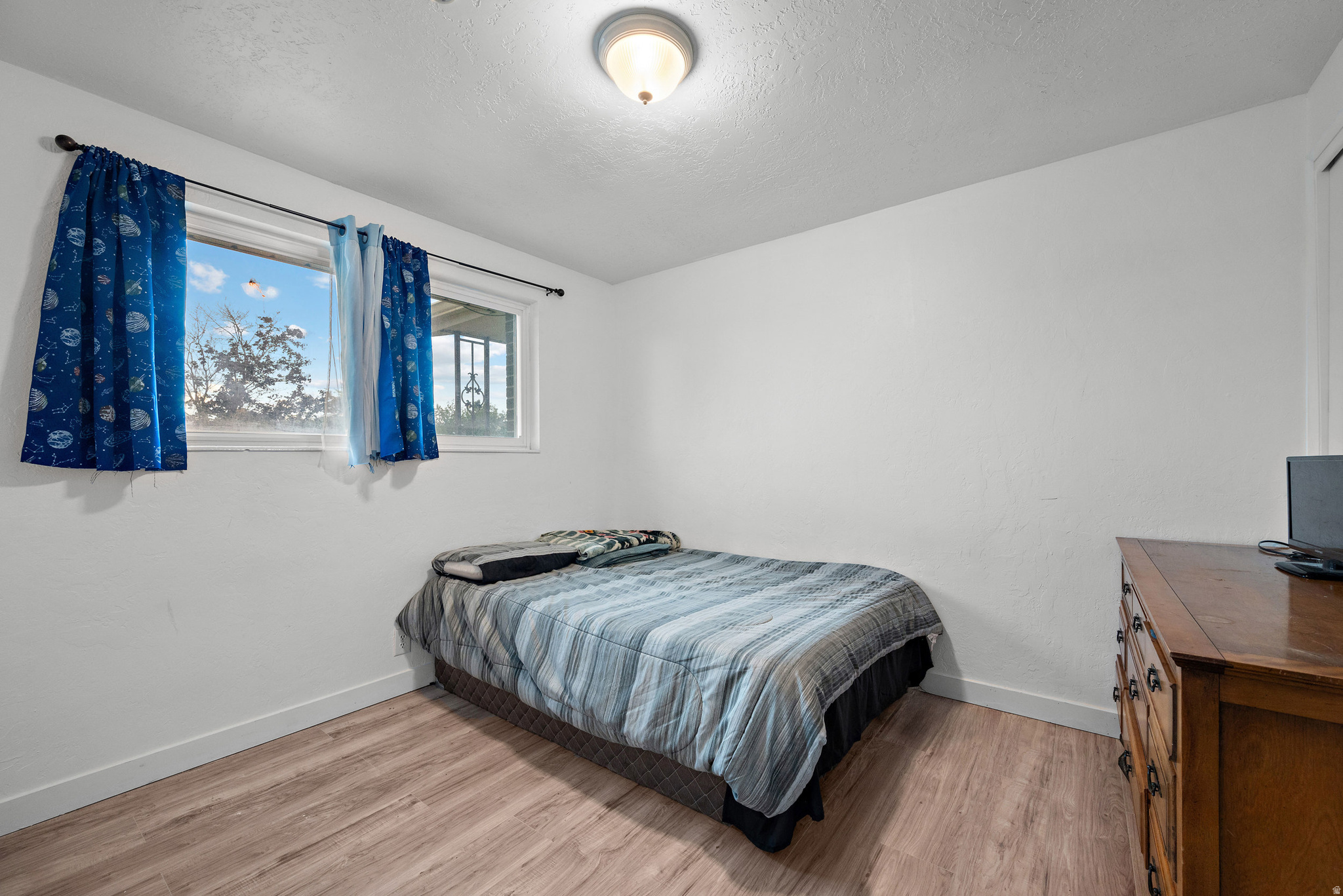 COLONY WEST #9 - Residential