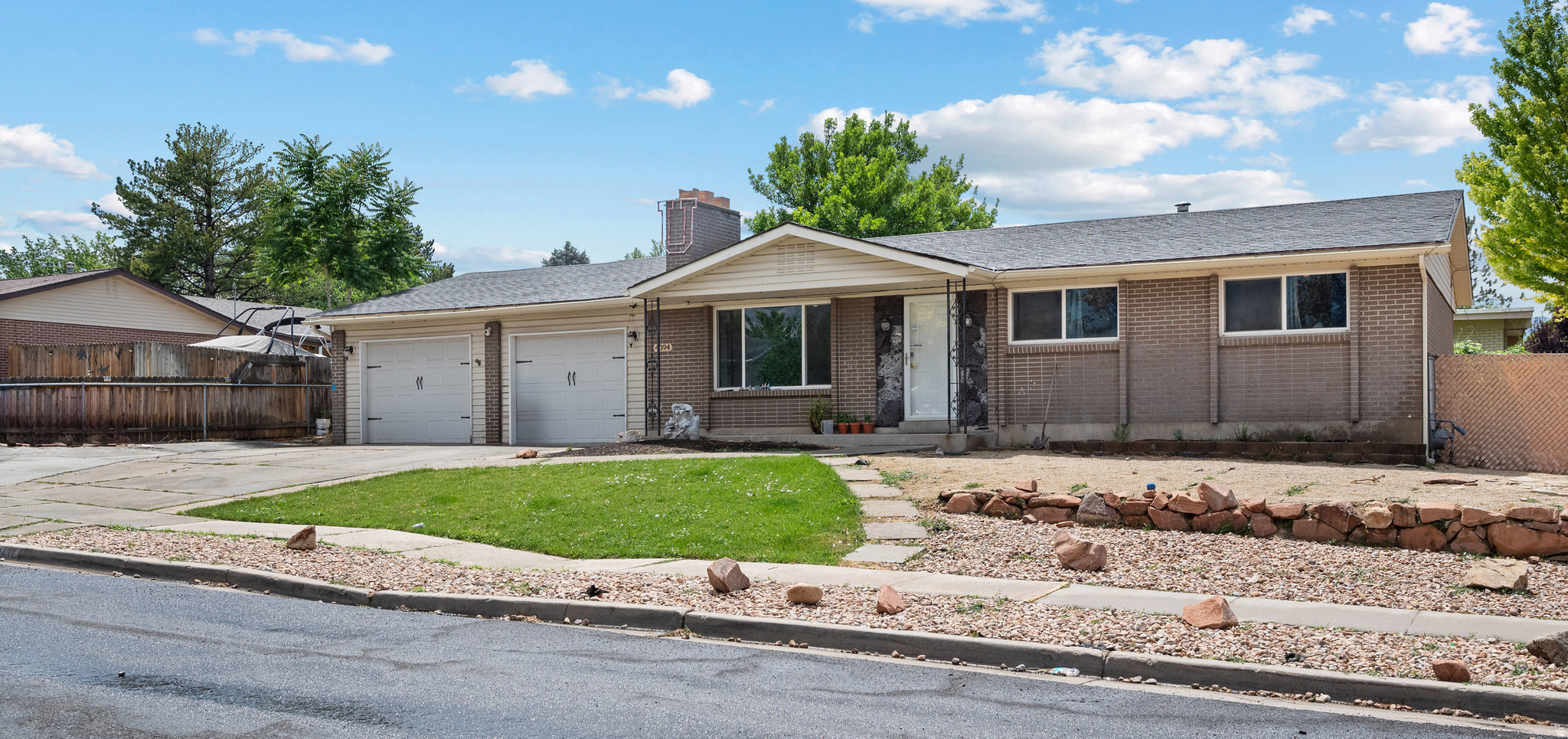 COLONY WEST #9 - Residential