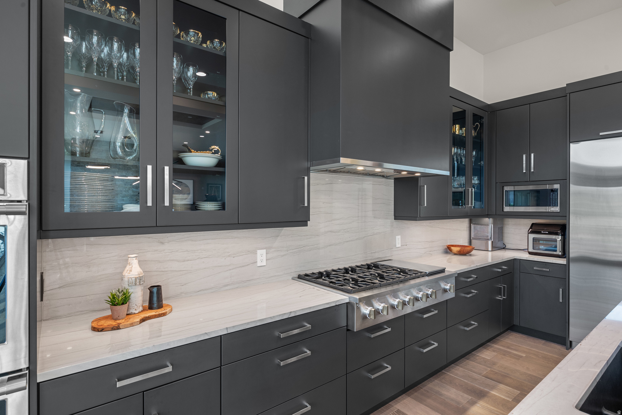 SUMMIT CREEK - Residential