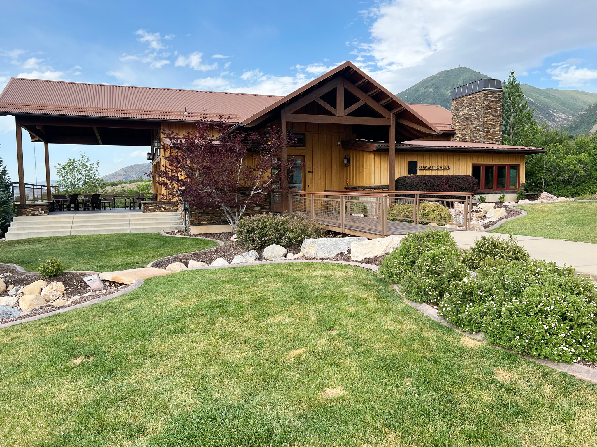 SUMMIT CREEK - Residential