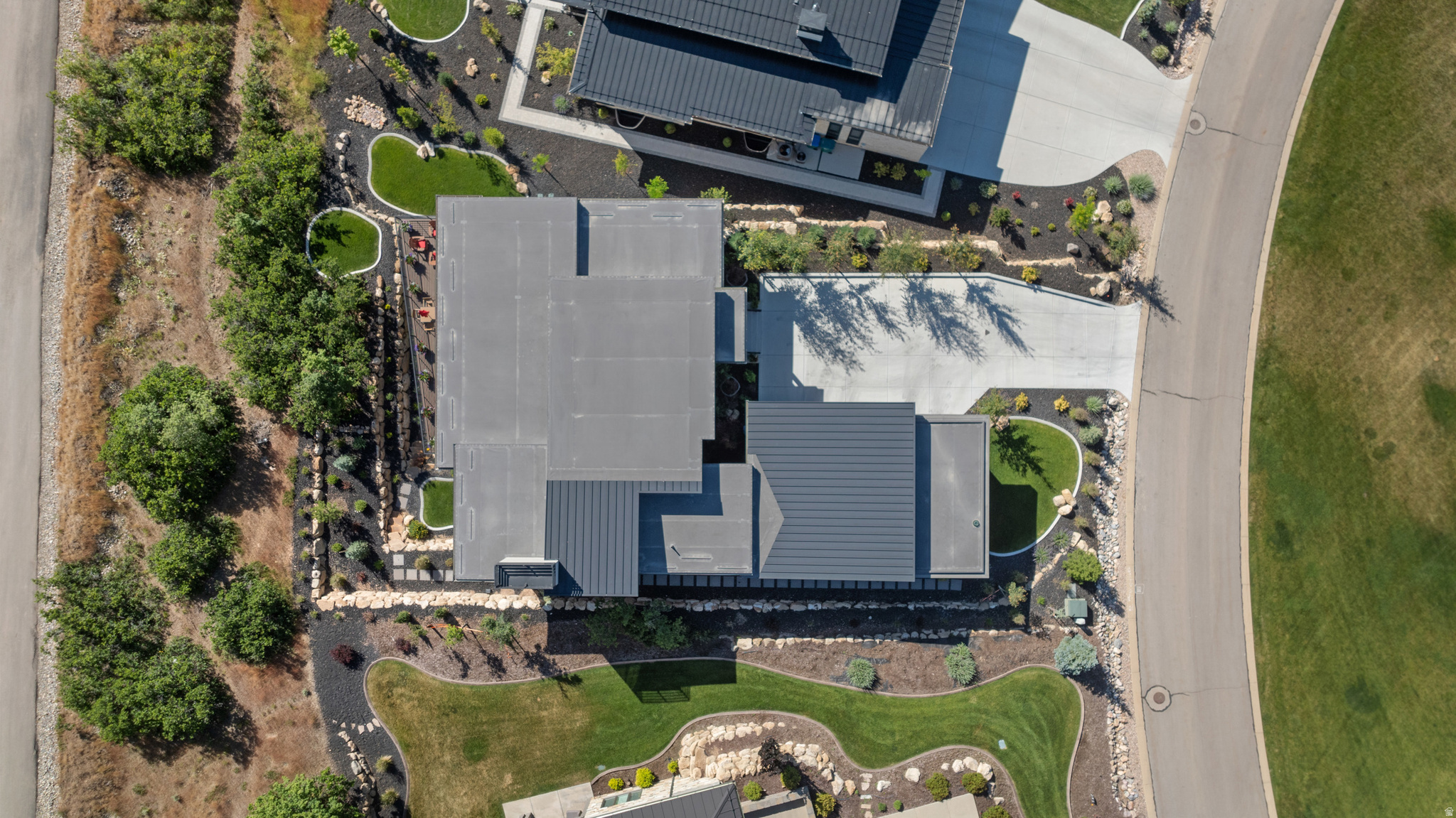SUMMIT CREEK - Residential