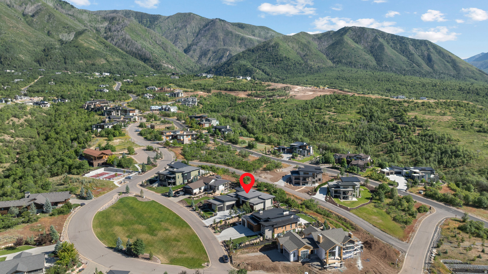 SUMMIT CREEK - Residential