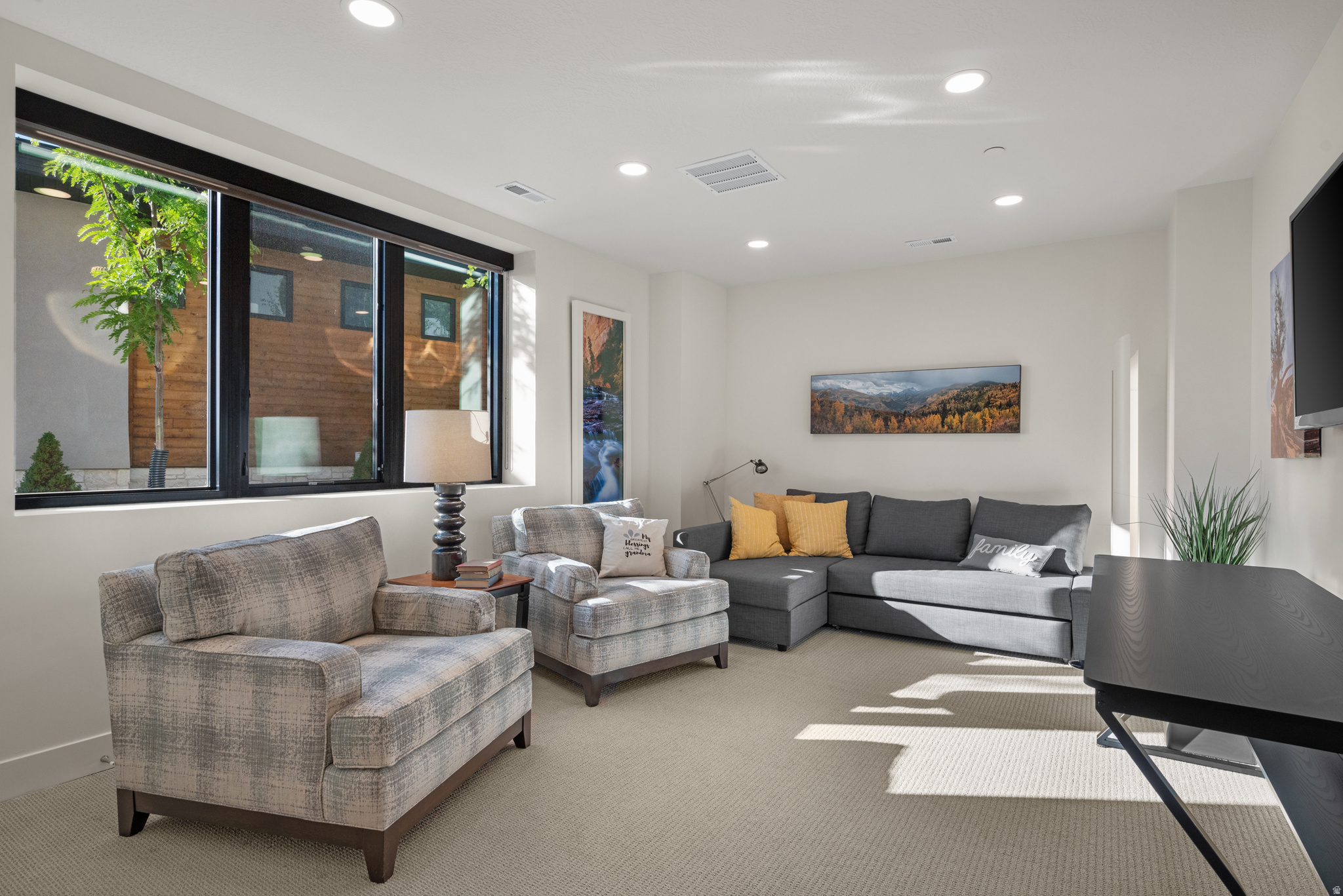 SUMMIT CREEK - Residential