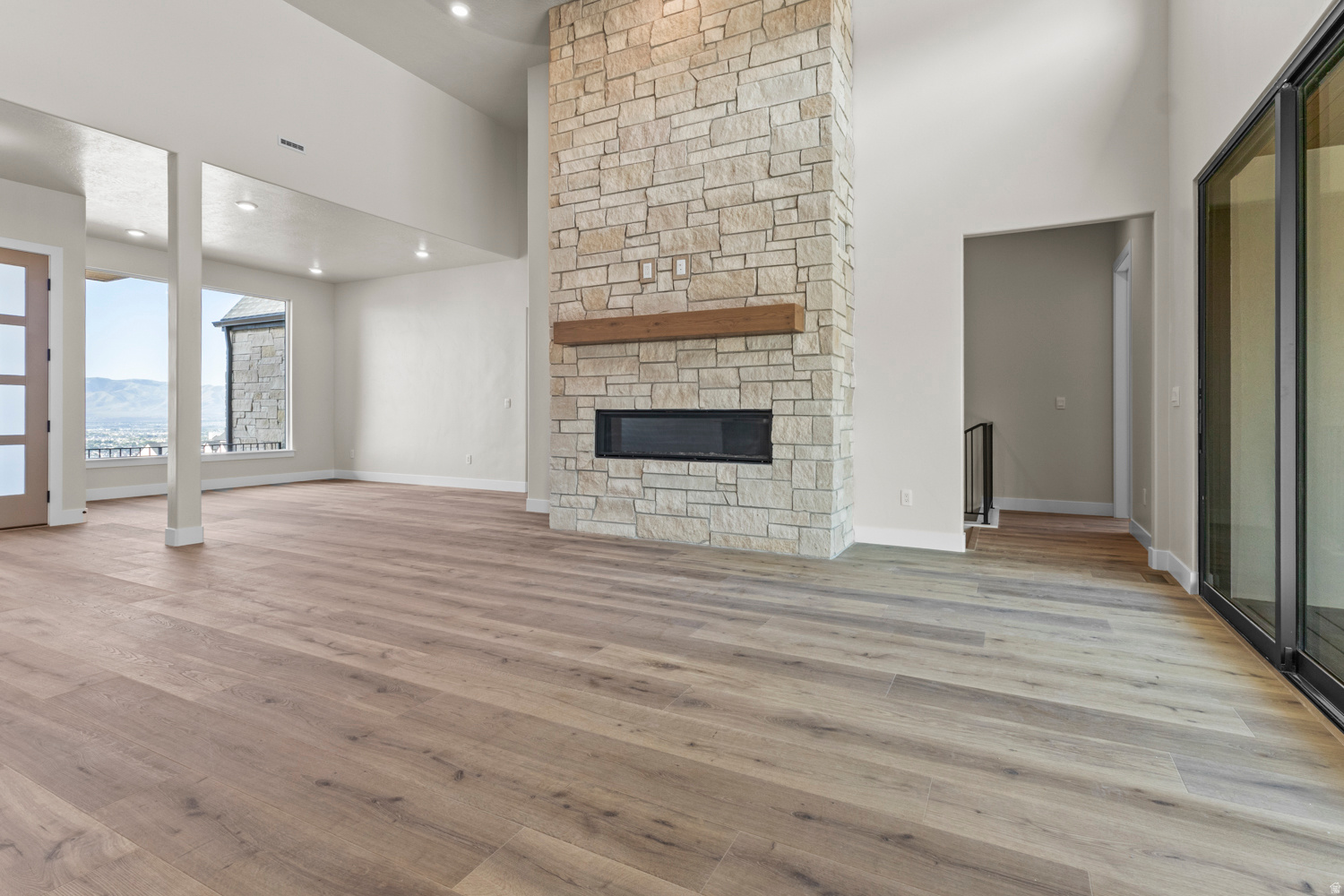 INVERNESS BY D.R. HORTON - Residential