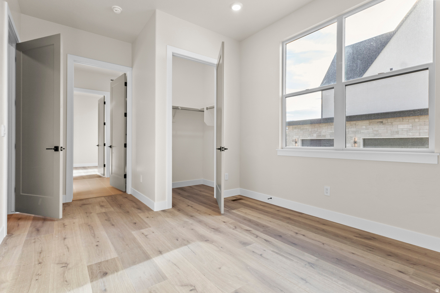 INVERNESS BY D.R. HORTON - Residential