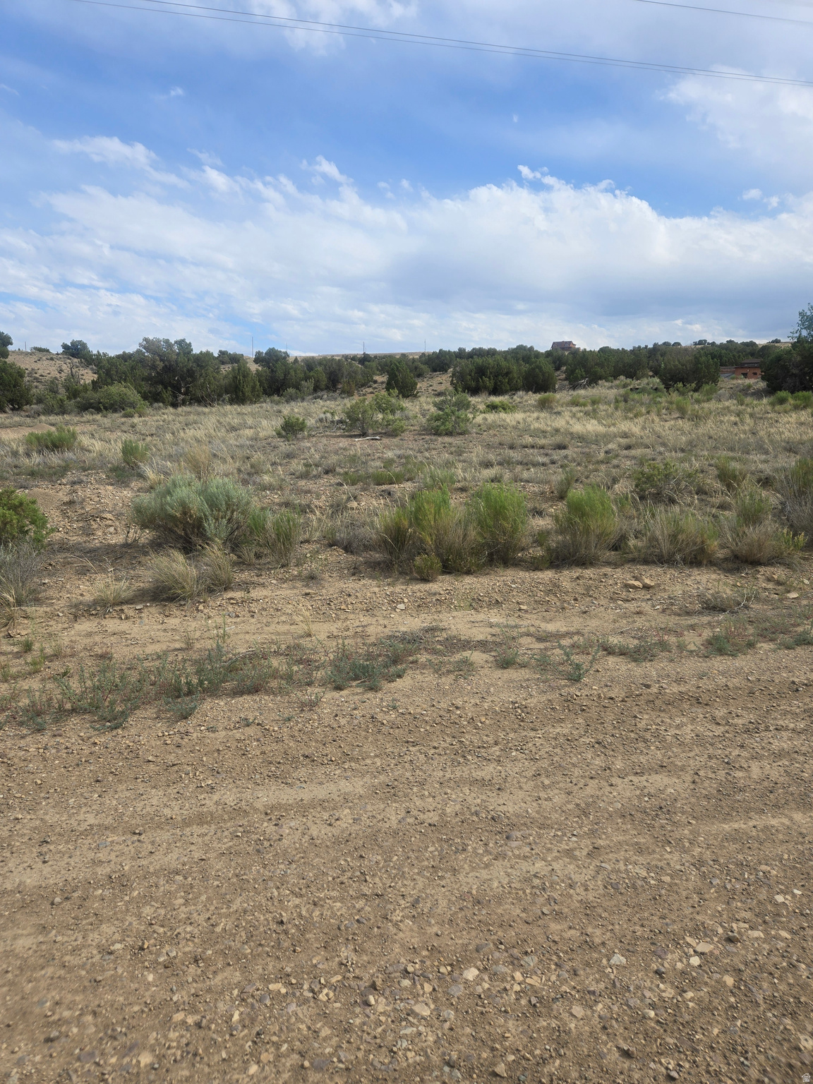 DUCHESNE MINI RANCHES - Land