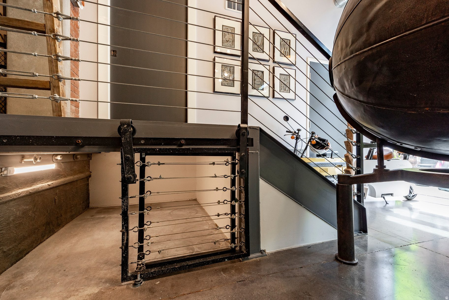 WESTGATE LOFTS - Residential