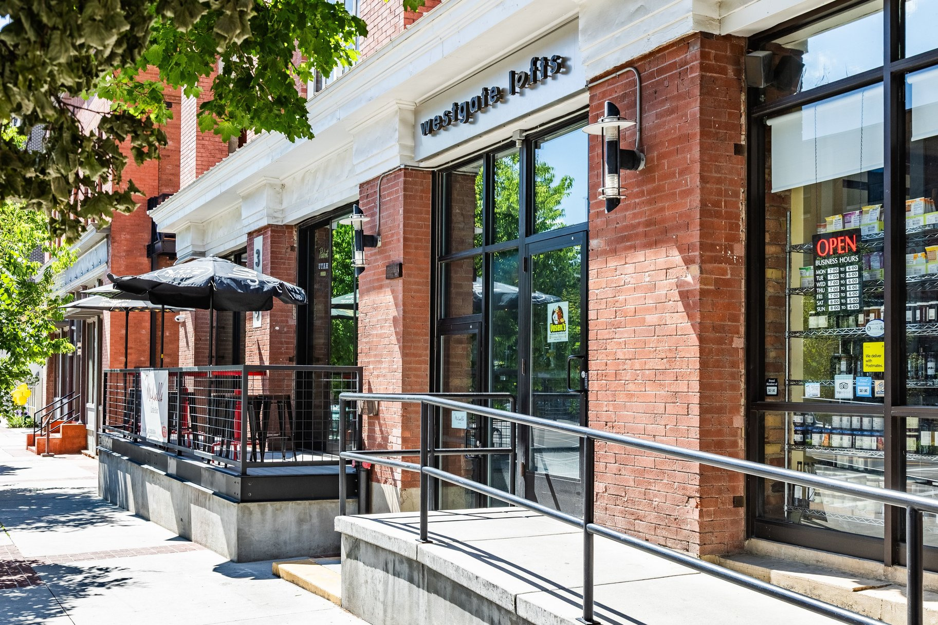 WESTGATE LOFTS - Residential