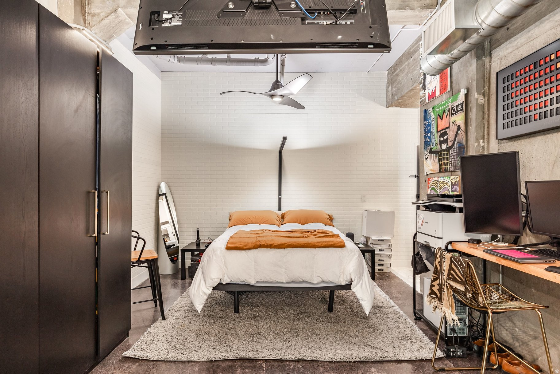 WESTGATE LOFTS - Residential
