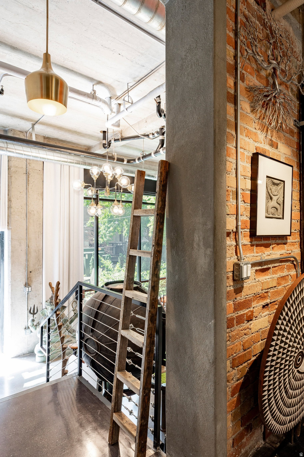 WESTGATE LOFTS - Residential